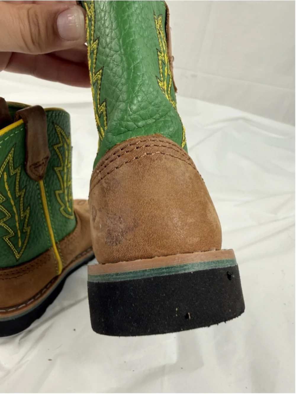 Toddler John Deere Boots Size 4 excellent condidtion
